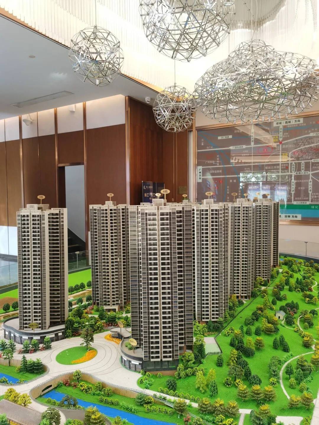 东江逸珑湾