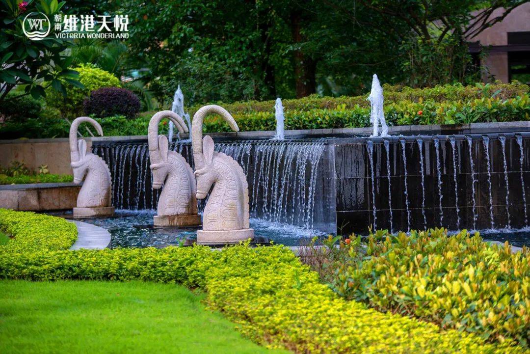 朝南维港天悦