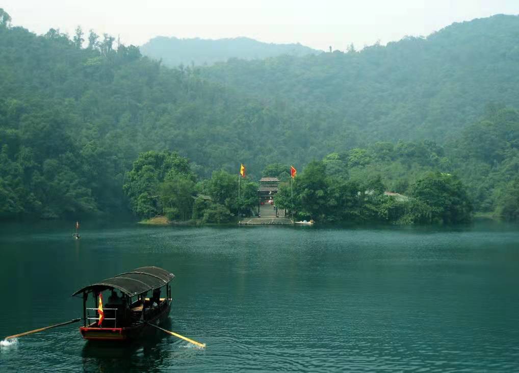 鼎湖桃李园