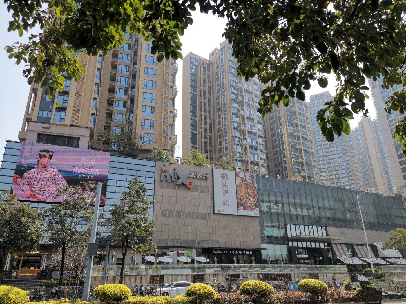 信义金御半山珑门
