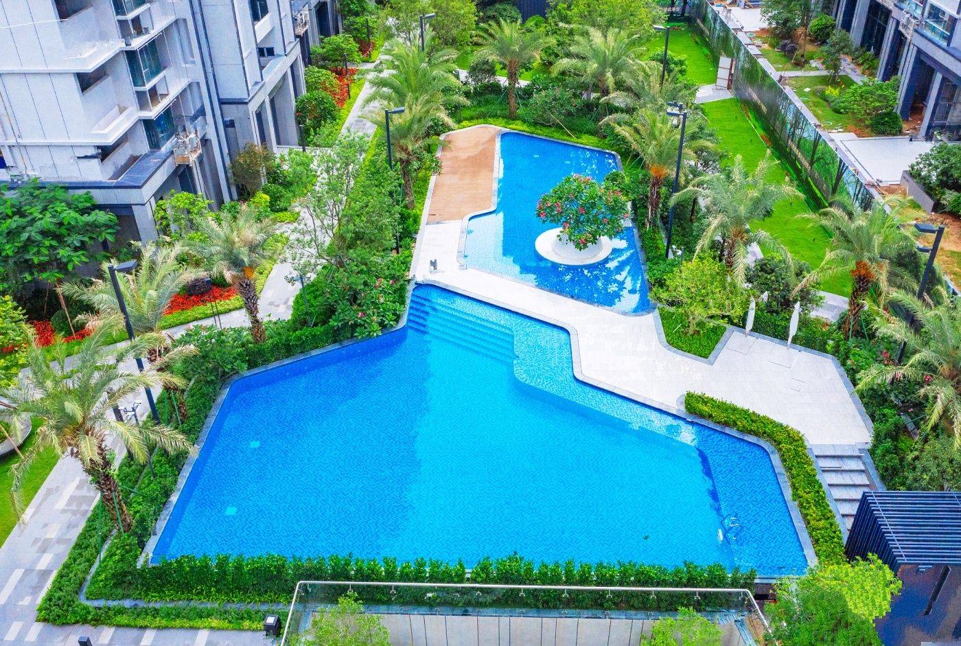仁恒河滨花园