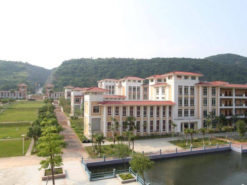 欣荣宏御泉湾