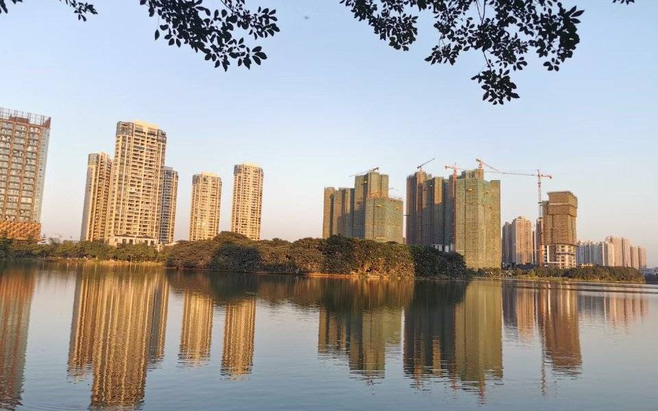 世茂弘阳绿岛湖公馆