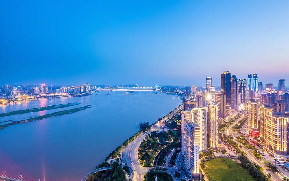 云星钱隆江景