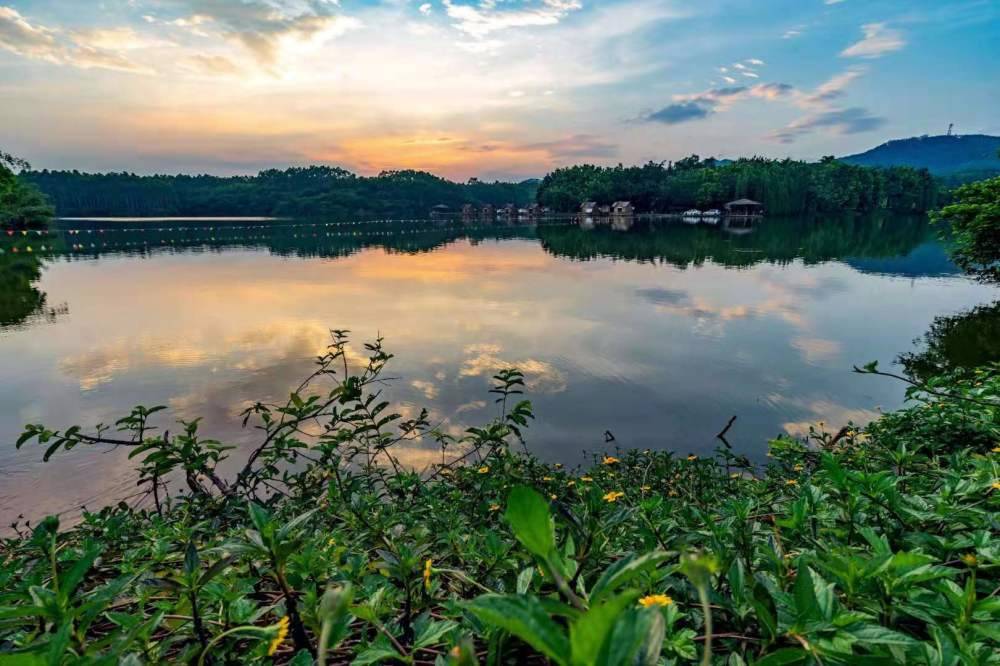 绿地樾湖小镇
