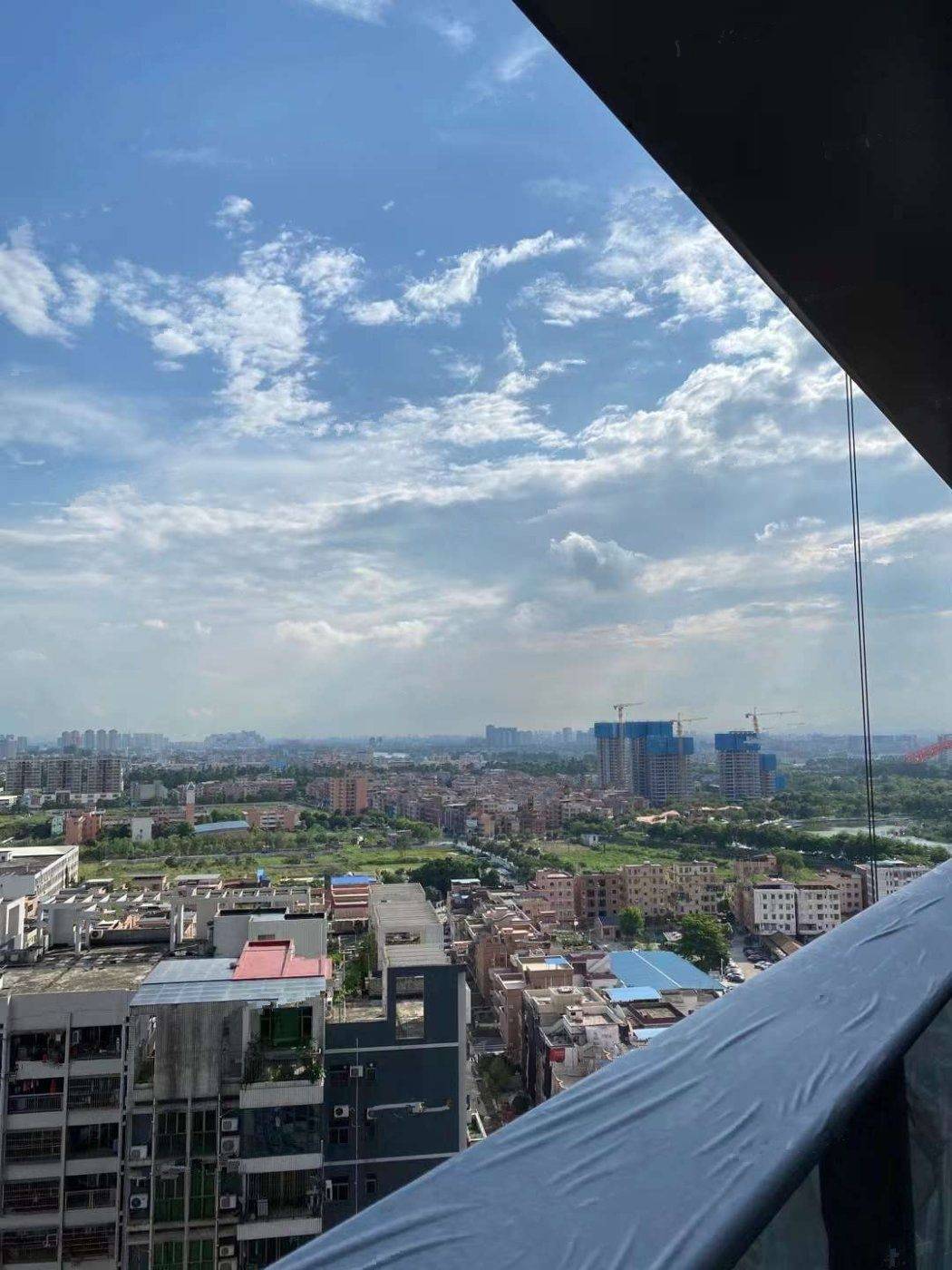 保利首铸天际