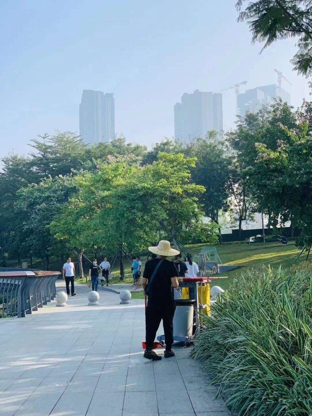 保利首铸天际