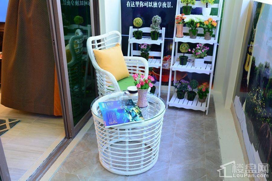 侨雅耀东明珠