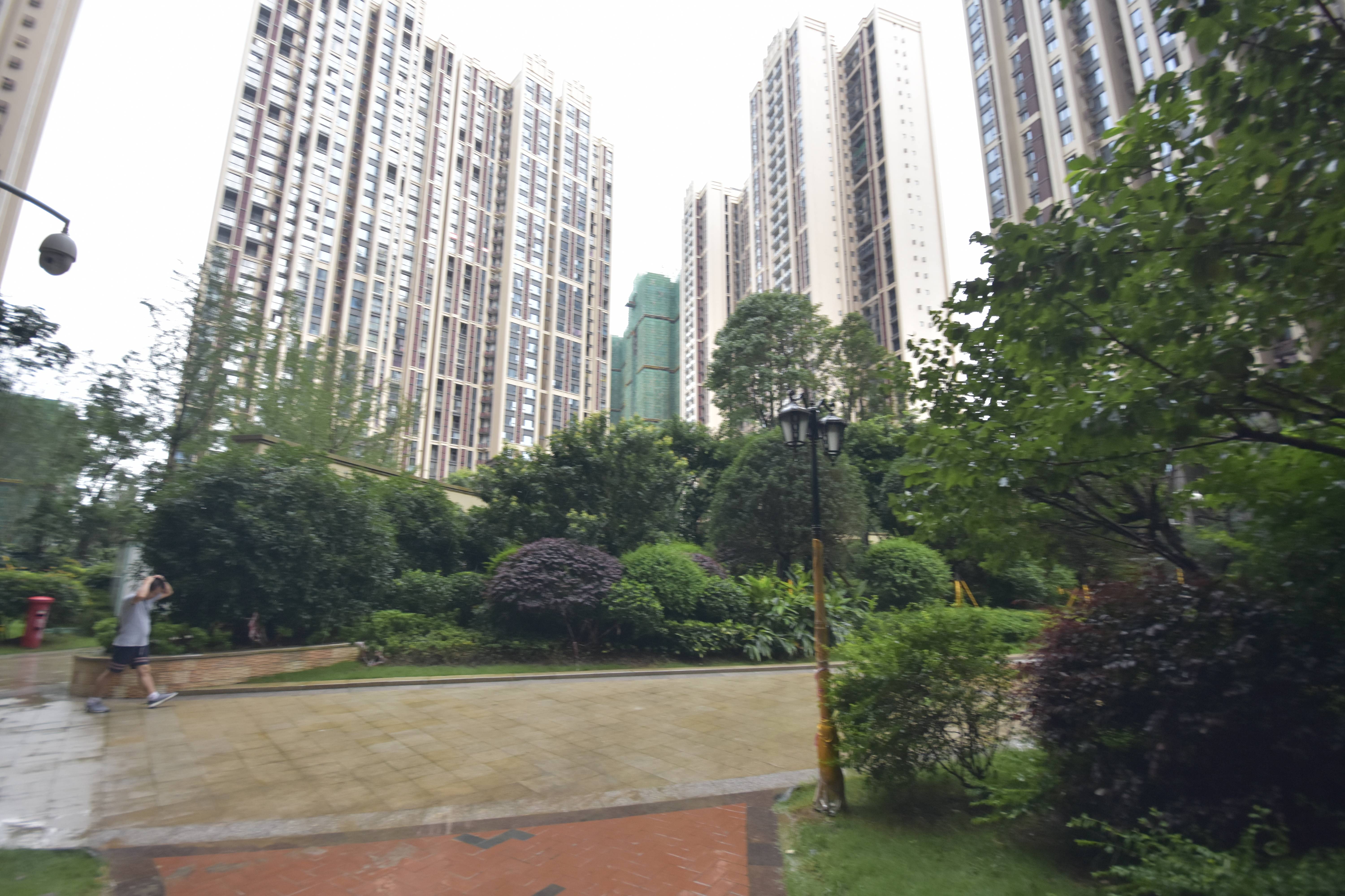 龙腾东麓城