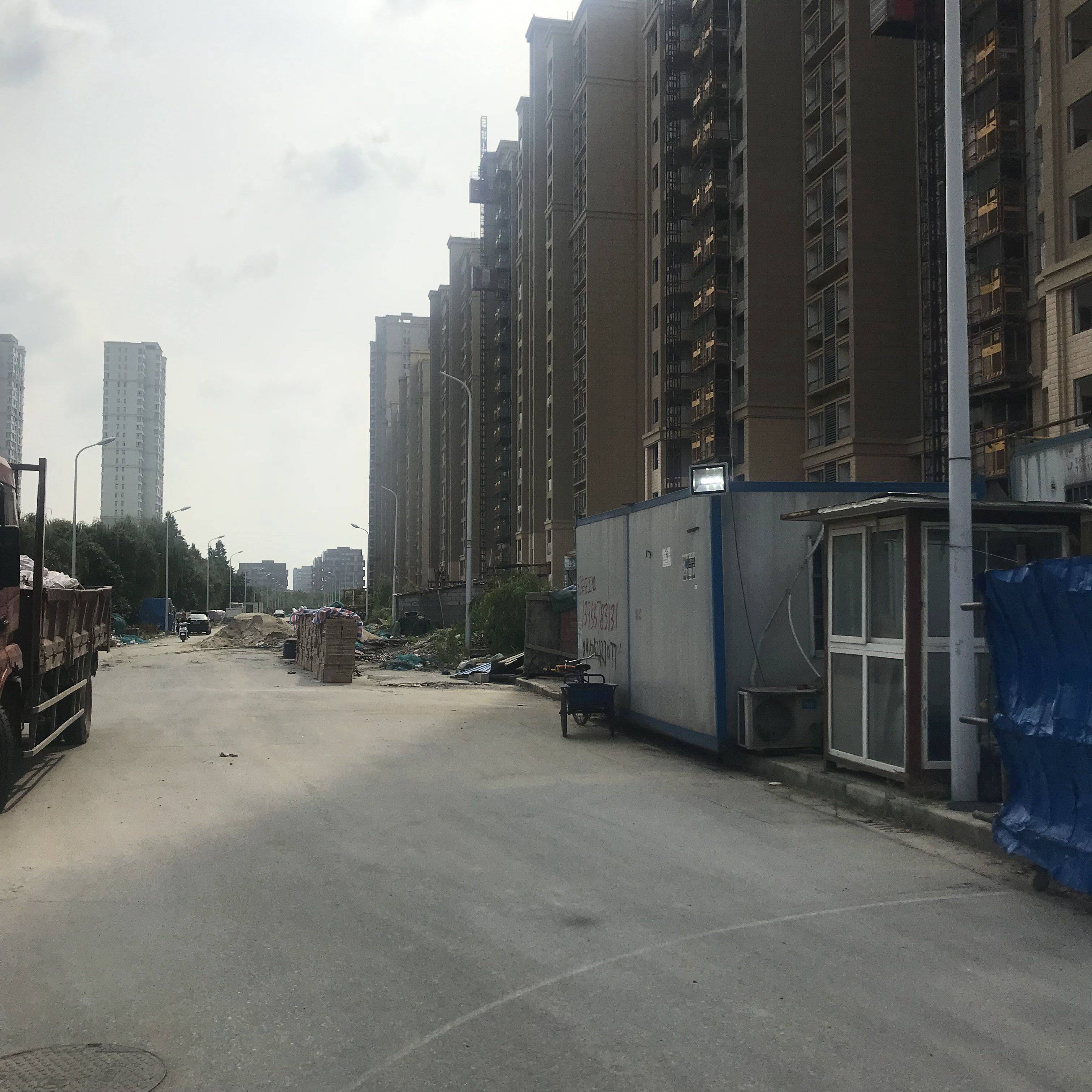 观山名筑南区