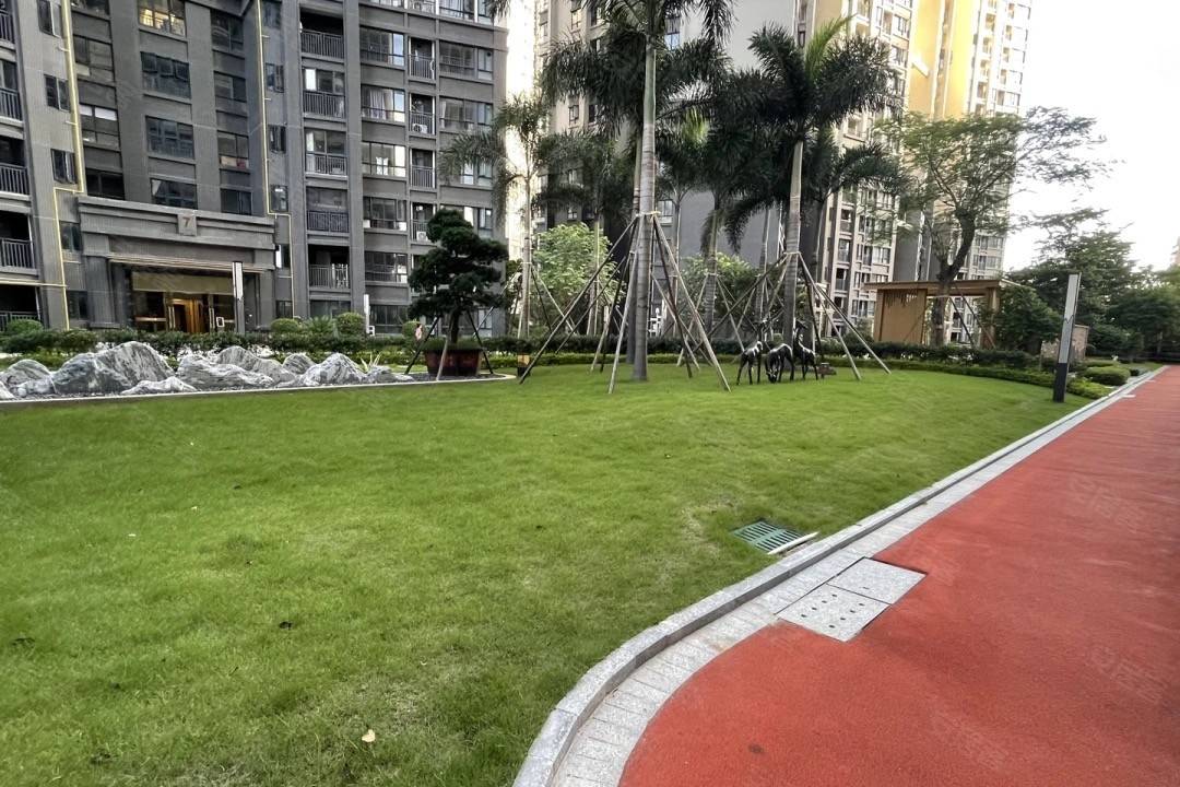 逸骏半岛