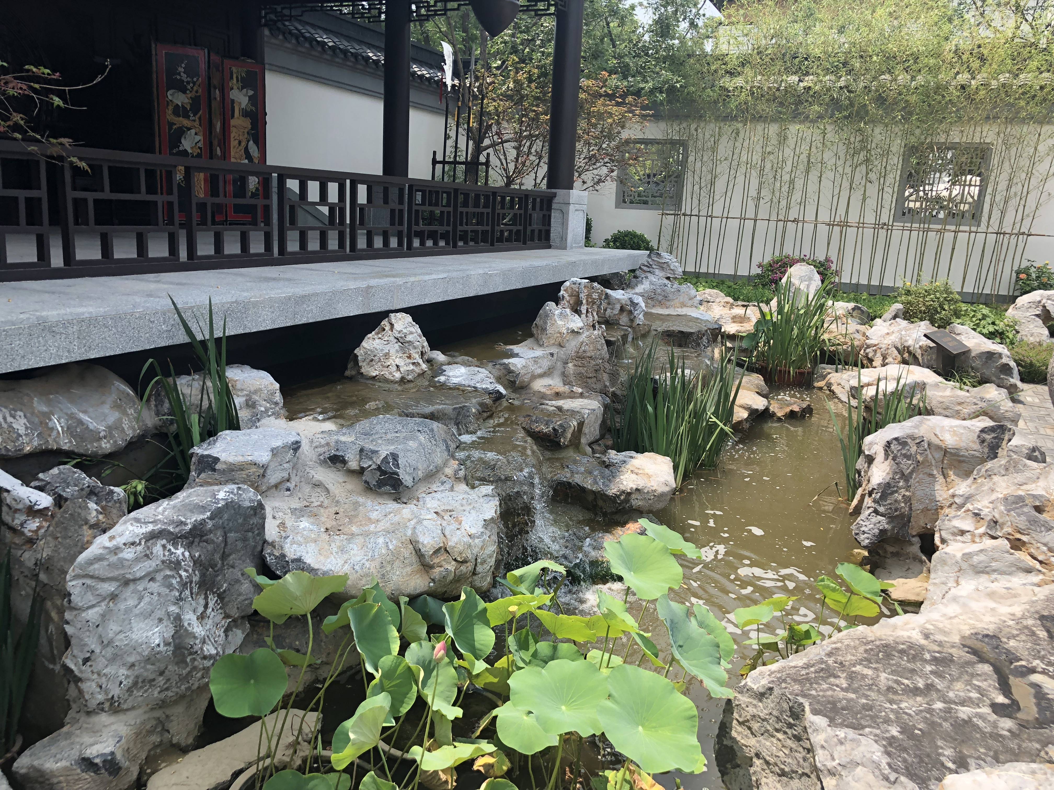 蓝光雍锦半岛