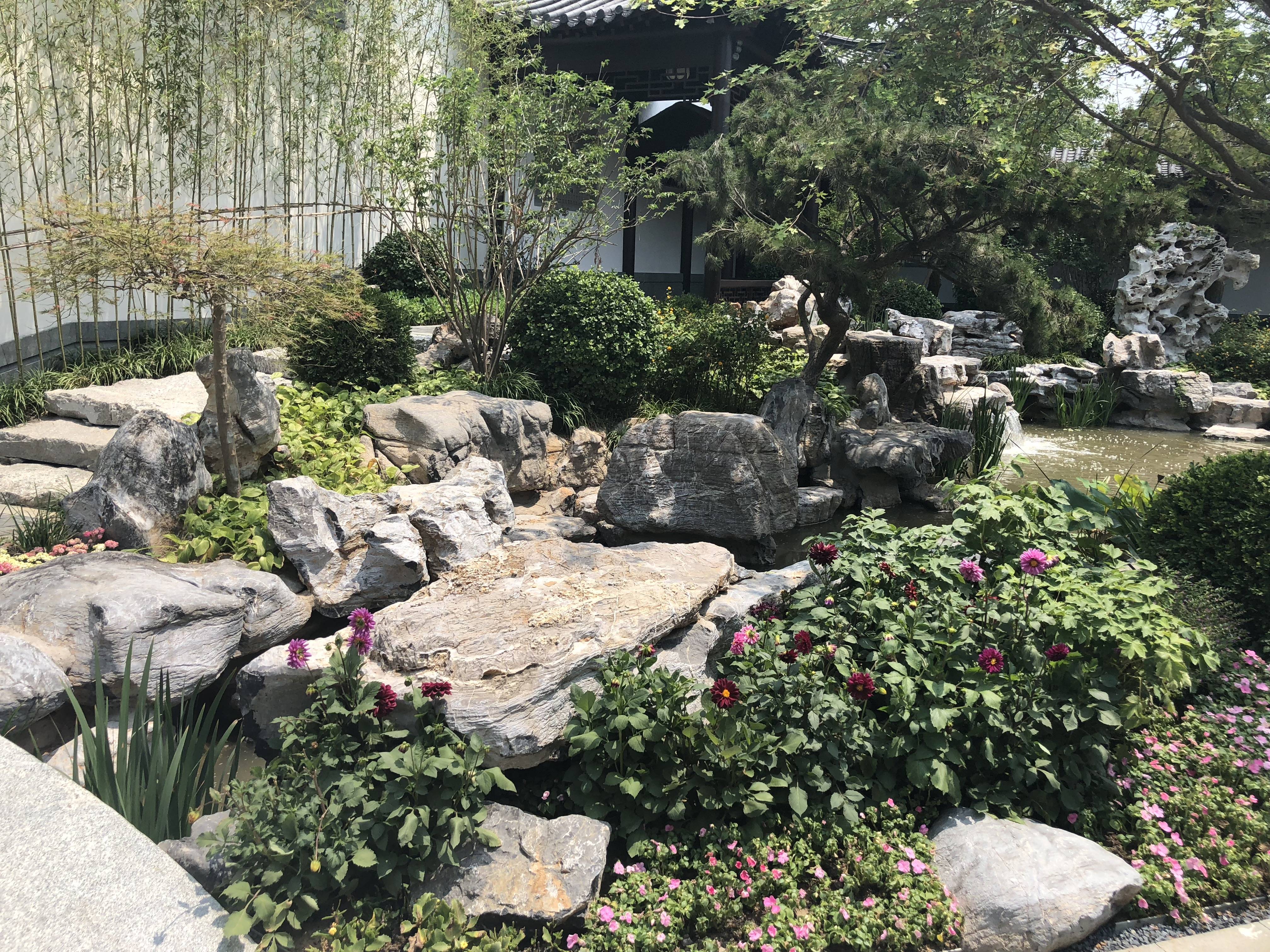 蓝光雍锦半岛