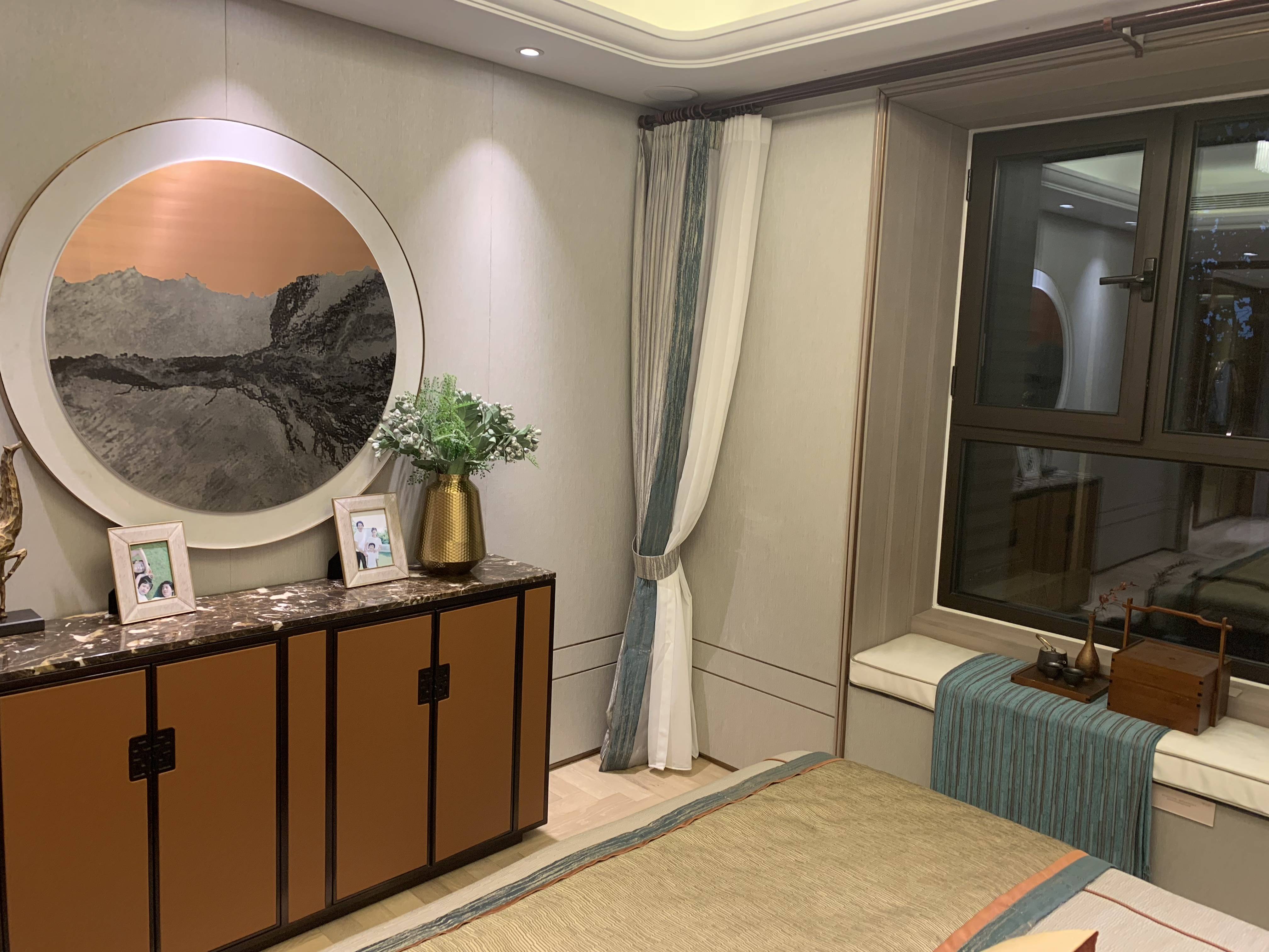 龙湖春江郦城