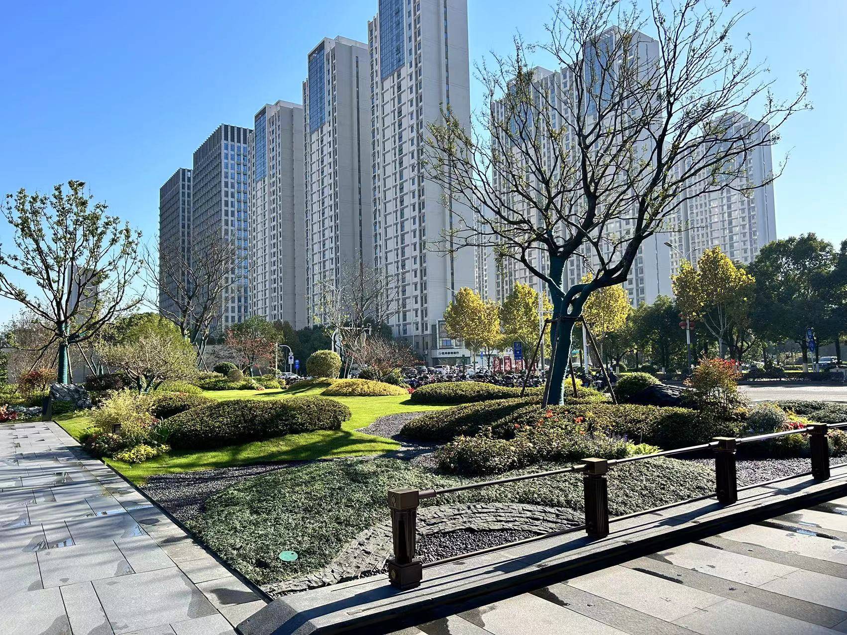 建发朗月名筑