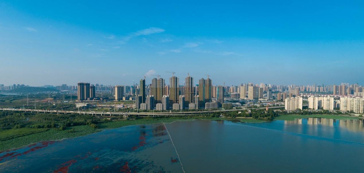 地铁盛观尚城