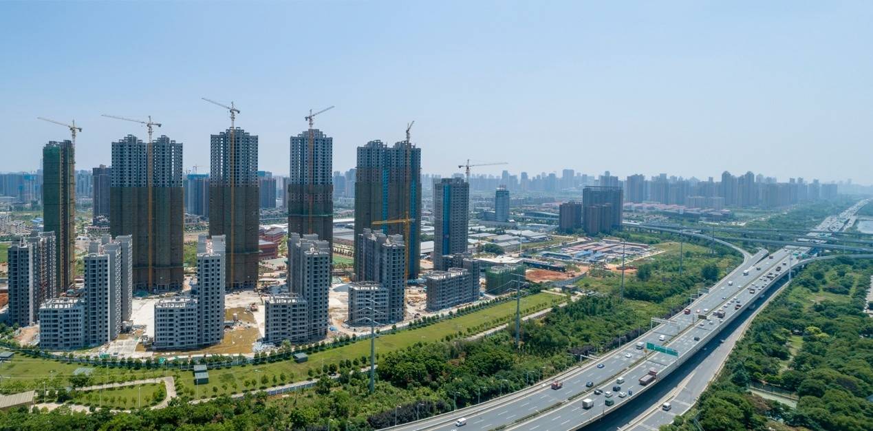 地铁盛观尚城