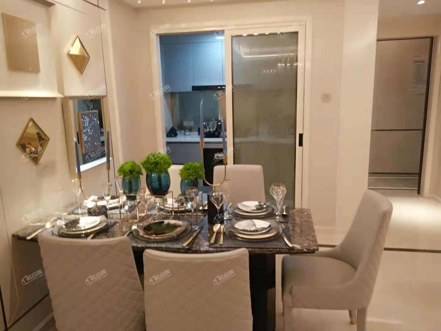东湖金茂府