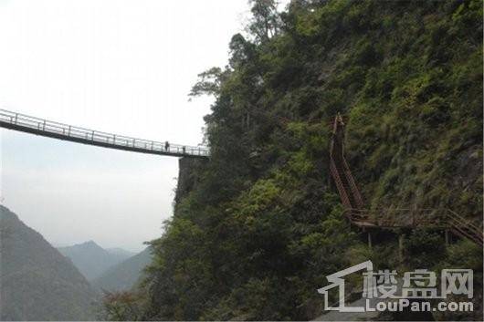 紫光科技园海峡广场