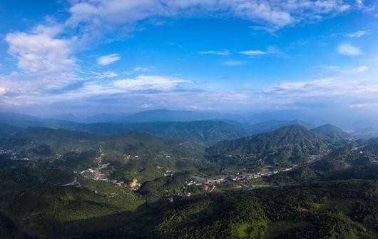 东原&middot;千山原