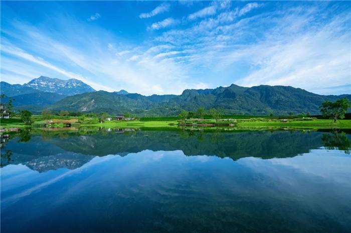 峨眉高桥里