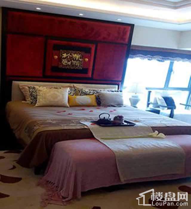 万科&middot;翡翠传奇