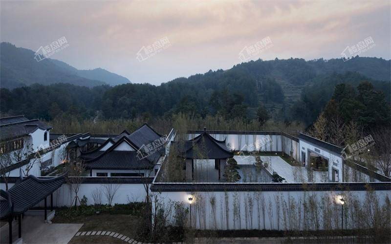 和泓蓝城&middot;桃花源