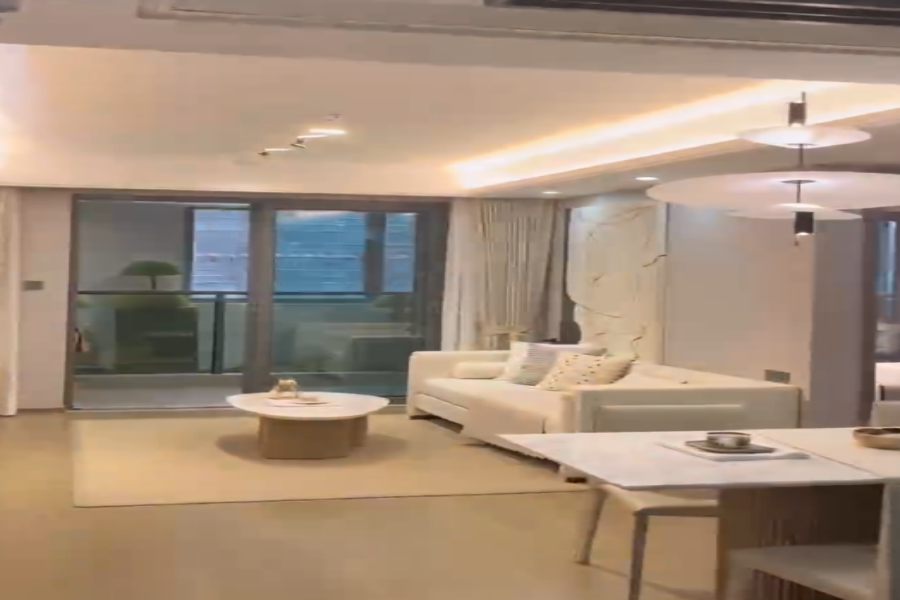 春和万象