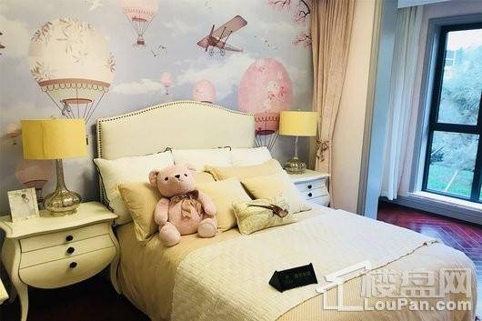 半岛名邸二期