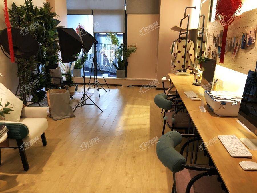 和昌莱蒙都会