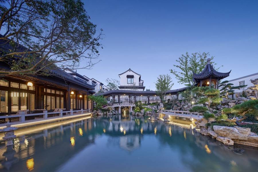 蓝城春风桃源