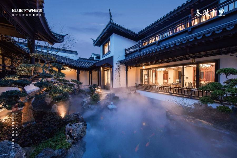 蓝城春风十里