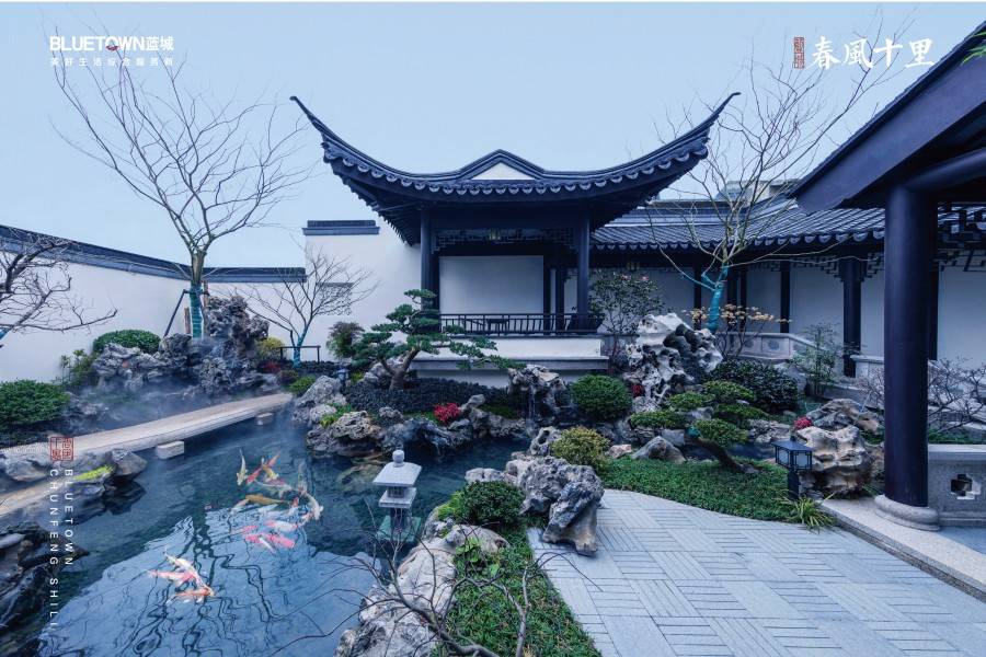 蓝城春风十里