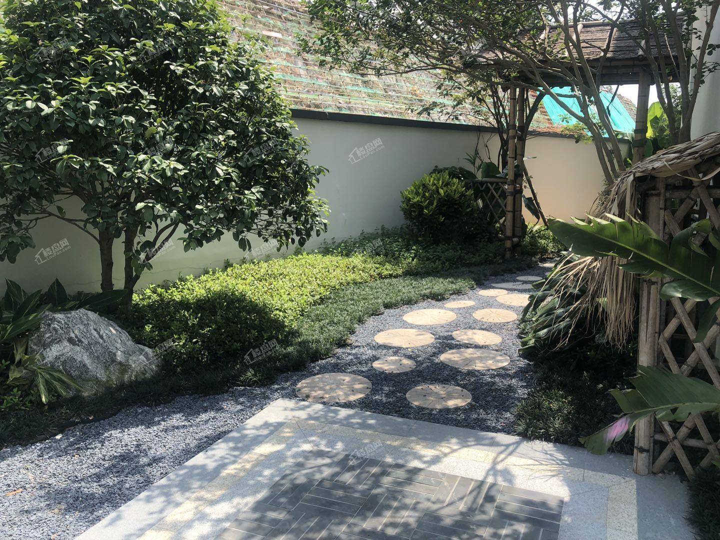 方圆云山诗意