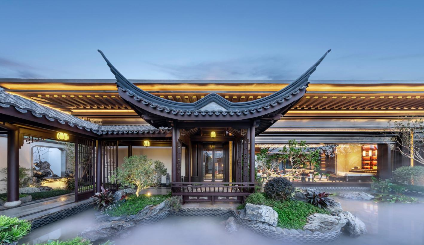 建发龙光玖云府