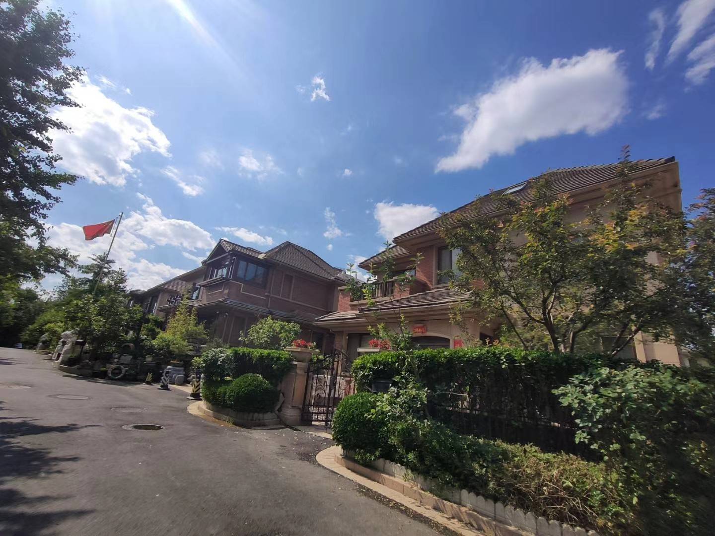 康城暖山