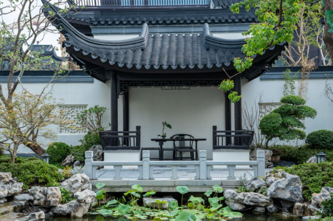 蓝城红梨湾