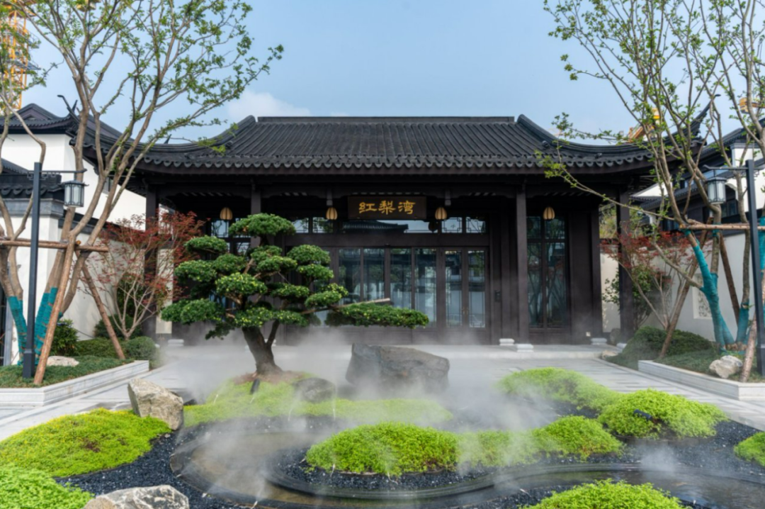 蓝城红梨湾
