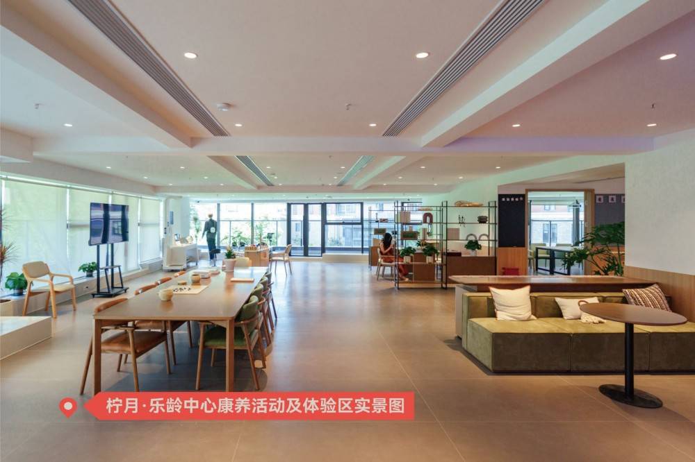 联投燕语光年