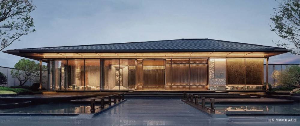建发璟玥
