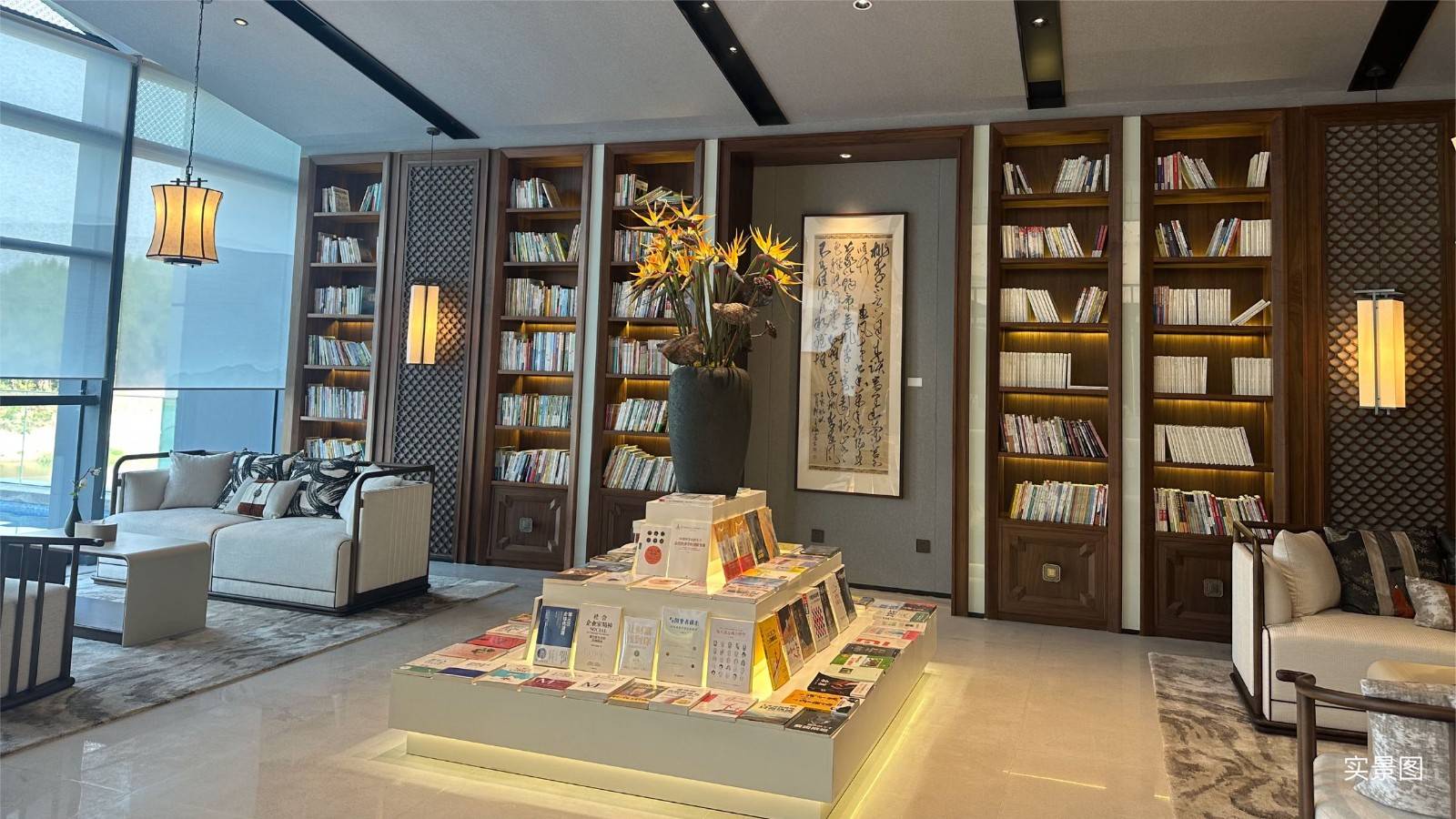 兆地蓝城桃李春风