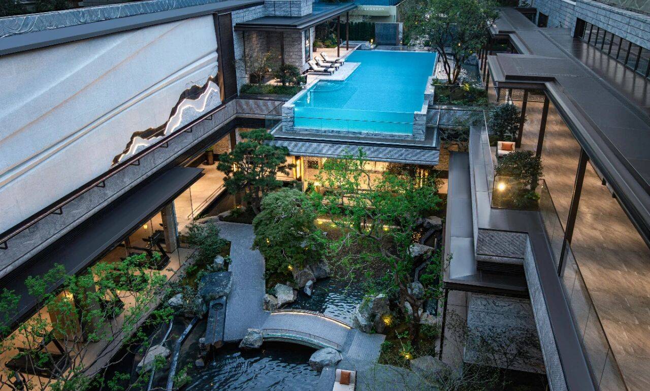 绿城宸风逸庐