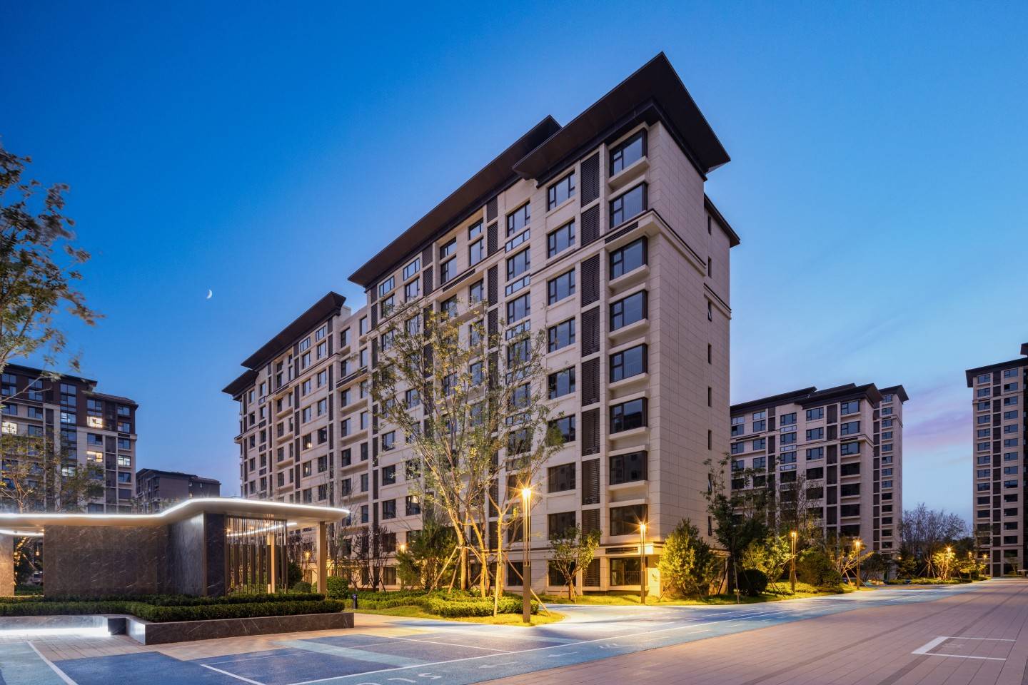 中骏学仕台