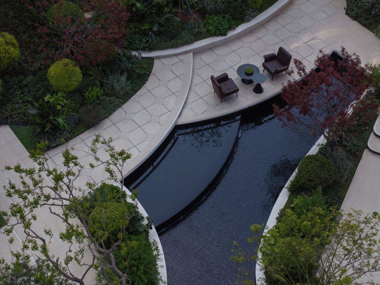 中环铂樾
