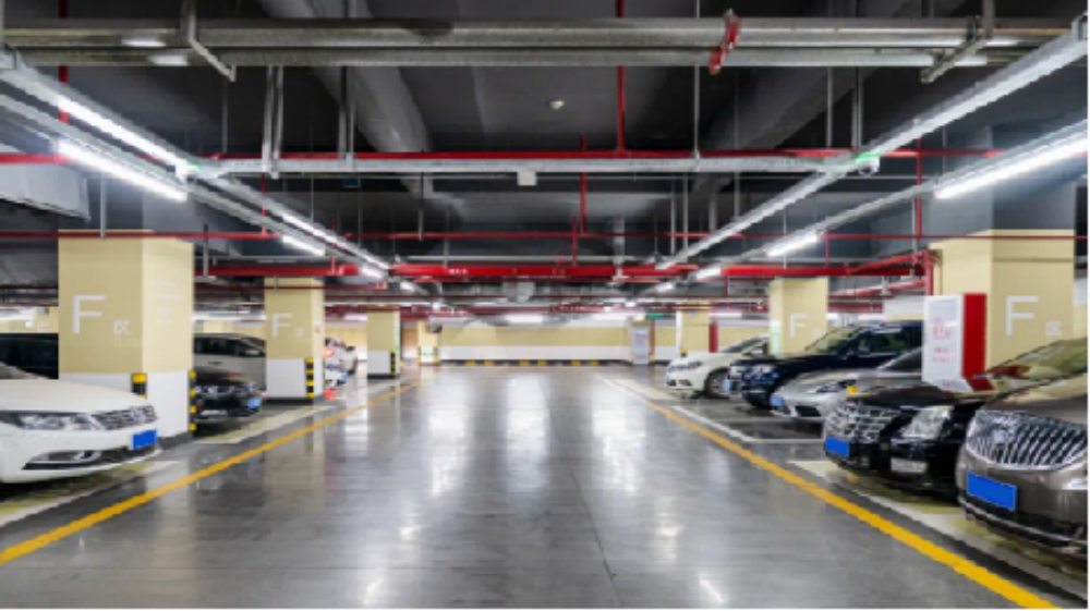 金地天河峯睿车位